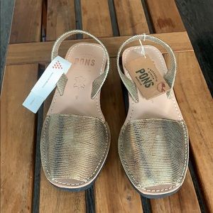 Avarca Pons Gold Wedge